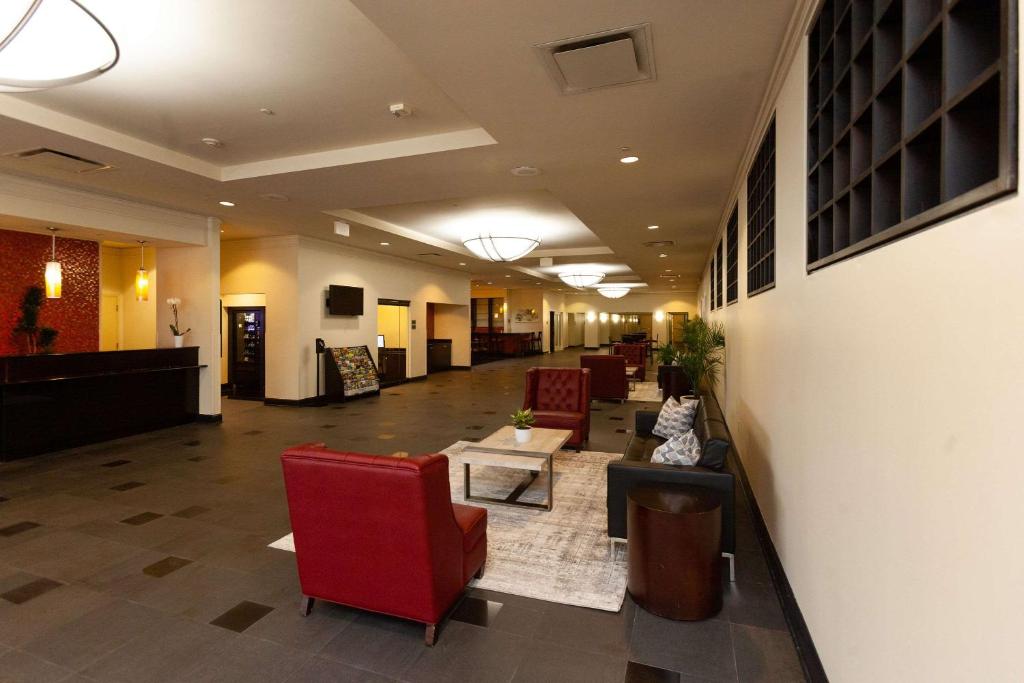 Clarion Hotel New Orleans – Airport & Conference Center
